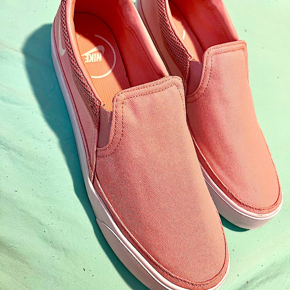 Nike Pink Women’s Court Legacy Slip On Sneakers Size 11